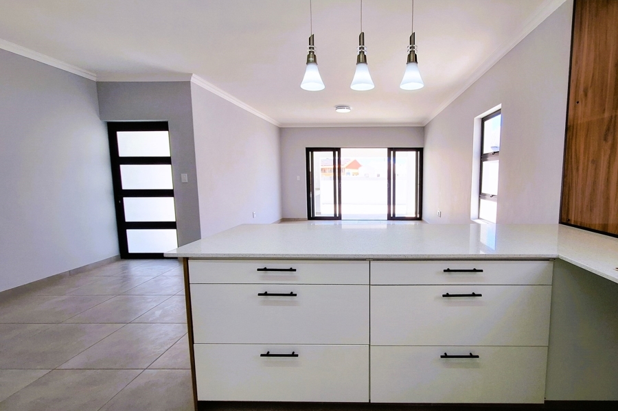 3 Bedroom Property for Sale in Sandy Point Western Cape